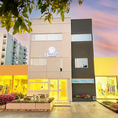 Stanza Hotel Montería Buitenkant foto